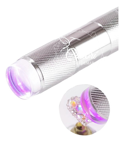 Linterna Con Sello Uv/led Mini Cabina P/uñas Esculpidas Color Plata