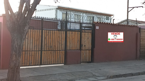 Imagen 2 de 23 de Vendo Hermosa Casa, Amplio Terreno, Comuna La Cisterna.