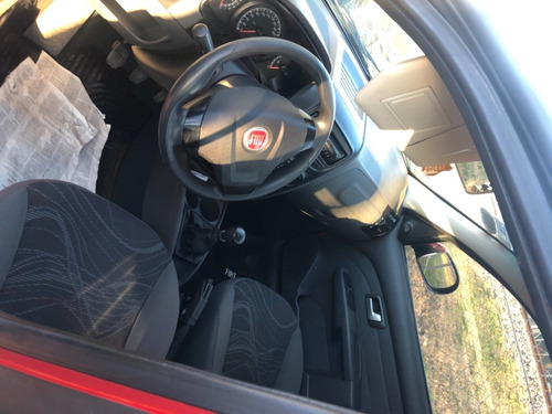 Imagen 3 de 8 de Fiat Siena 2015 1.4 El