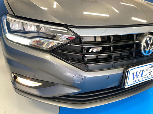 Volkswagen Jetta 1.4 R-line 250 Tsi Flex Aut. 4p