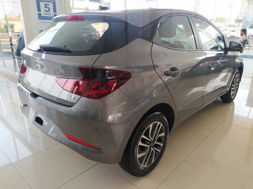Imagem 6 de 14 de Hyundai Hb20 1.6 Vision (aut) (flex)