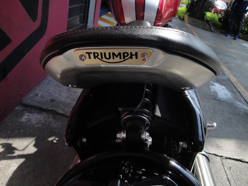 Imagen 7 de 9 de Triumph Boneville Bobber Nueva Edicion Limitada Oportunidad