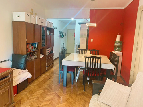 Imagen 12 de 30 de Departamento De 4 Amb Con Balcón Al Frente