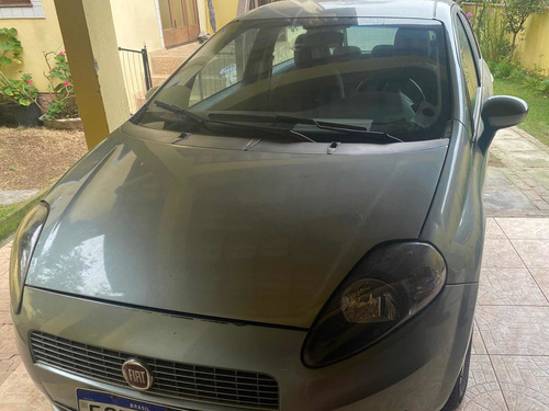 Imagem 1 de 9 de Fiat Punto 2011 1.6 16v Essence Flex 5p