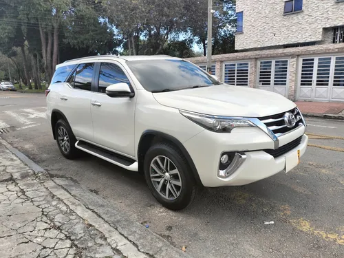 Toyota Fortuner 2.8l