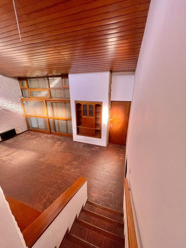Imagen 5 de 30 de Lote Con Chalet Apto Edificio Pb Y 7 Pisos Chauvin
