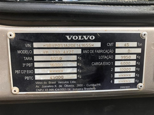 Volvo Vm 330 Ano 2013 Com Rodas De Alumínio 2 Tanques Inox