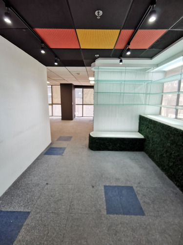 Oficina En Renta En Interlomas Magnocentro (m2o2915)