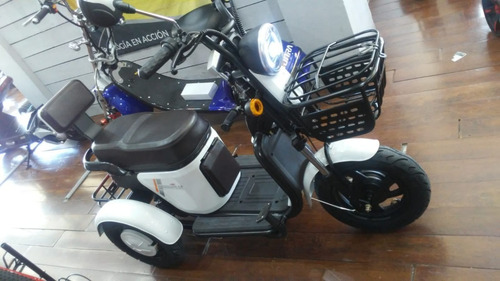 Imagen 7 de 25 de Triciclo Electrico Sunra 2 Personas + 1 Pequeño/a