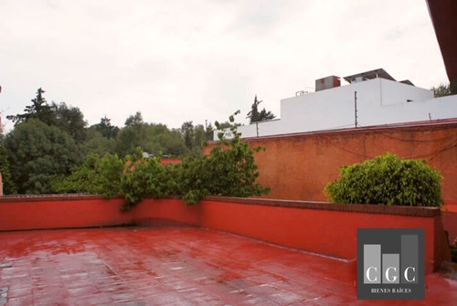 Imagen 7 de 18 de Venta Casa En San Jerónimo Versátil Y Con Vistas Arboladas
