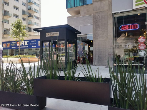 Imagen 9 de 13 de Isla En Renta En Importante Plaza Comercial En Lago Alberto Sbref