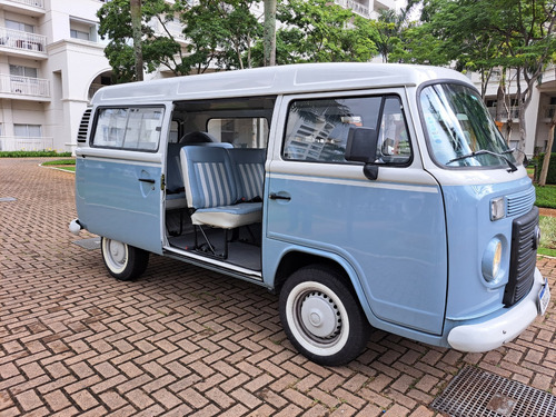 Volkswagen Kombi 1.4 Last Edition 8v Flex Manual