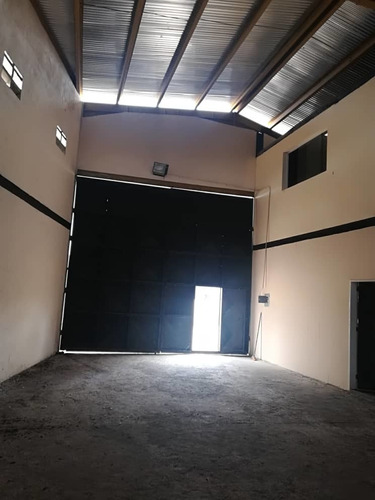 Inmobipiña Vende Galpon En Zona Industrial Los Pinos, Puerto Ordaz, Estado Bolivar, Lp