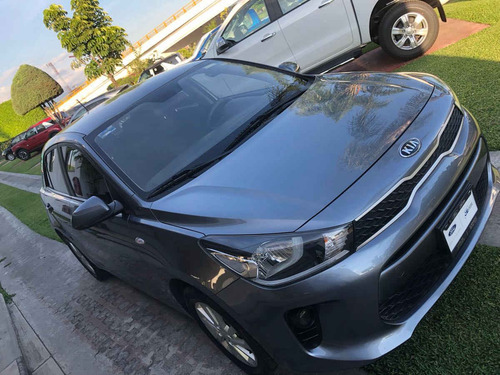 Imagen 7 de 13 de Kia Kia Rio Hb 2018 5p Hb Lx, Ta6, Ve, F. Niebla, Ra-15