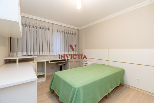 Imagem 16 de 30 de Apartamento Com 3 Dormitórios À Venda Com 311.39m² Por R$ 1.499.000,00 No Bairro Cabral - Curitiba / Pr - Aa 1713