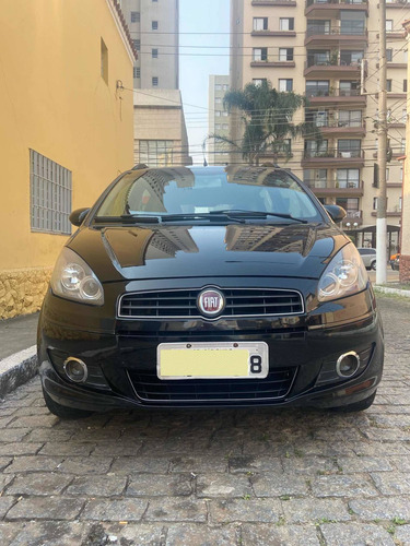Imagem 4 de 15 de Fiat Idea 2013 1.4 Attractive Flex 5p
