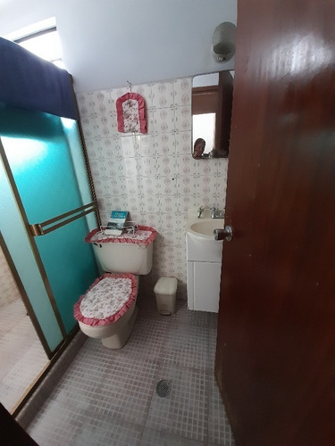 Imagen 24 de 28 de Fernando Guerrero Vende Casa Urb Trigal Sur Calle Abierta, Av Ppal Del Triga