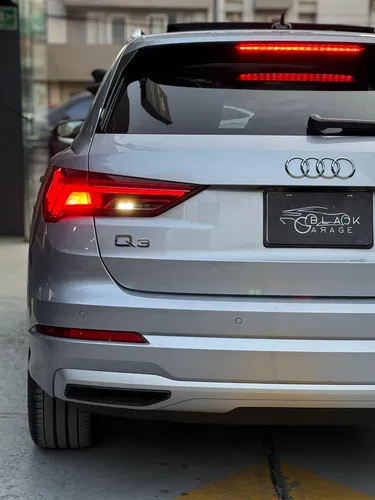 Audi Q3 Select 2020