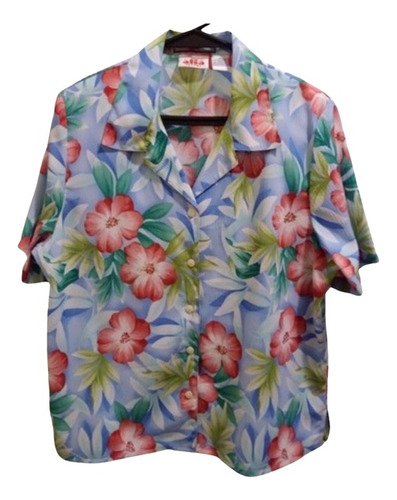 Camisa Dama Con Estampado Flores. Made In Bangladesh.