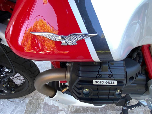 Imagen 9 de 15 de Guzzi V85 Tt