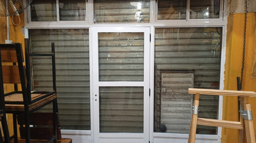 Reparacion De Mosquiteros, Arreglos De Ventana, Colocacion