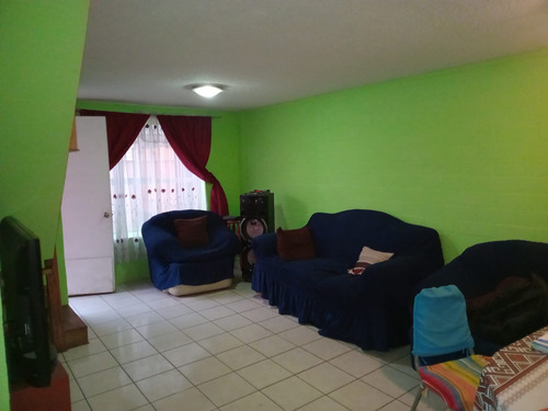 Espaciosa Casa En Venta En Puente Alto