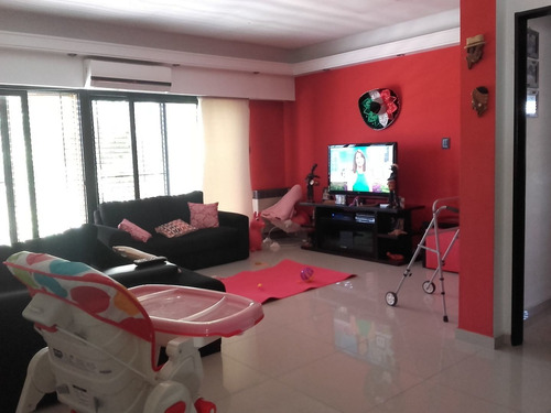 Imagen 6 de 28 de Venta De Departamento 4 Ambientes En Caseros, Tres De Febrer