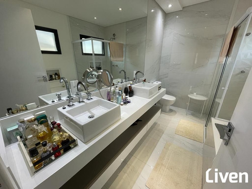 Imagem 29 de 30 de Casa Maravilhosa Com 4 Suítes, Área Gourmet, Piscina E 2 Vagas No Urbanova - So0736