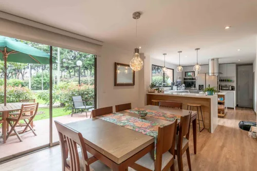Casa En Venta En Colinas De Suba. Cod V10804