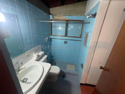Acogedora Casa En Venta En Alto Hatillo. Negociable