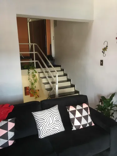 Casa Sobrado E Salão Na Vila Suíça