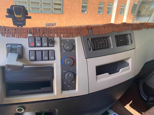 Volvo Vm 330 8x2 Bitruck - 2018 No Chassi