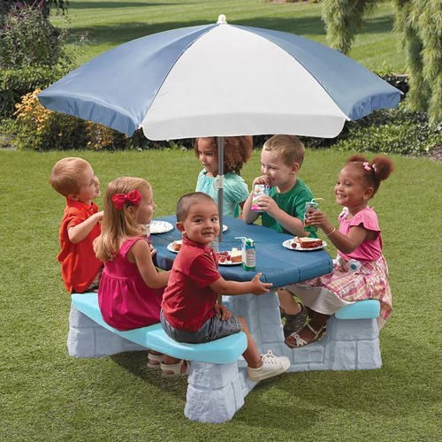 Mesa De Pícnic Step 2 Para Sol Y Diversión Con Sombrilla Color Azul Acero
