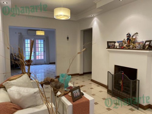 Imagen 3 de 22 de Excelente Casa A La Venta En Castelar Norte
