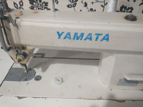 Maquina De Coser Recta Yamata