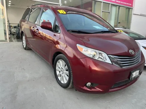 Toyota Sienna 3.5 Xle Piel At