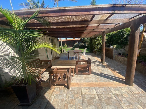 Imagen 4 de 17 de Venta De Casa De 3 Dormitorios En Shangrila Sur
