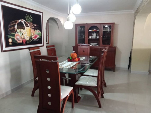 Imagen 3 de 9 de Se Vende Casa En Unidad Vecinal