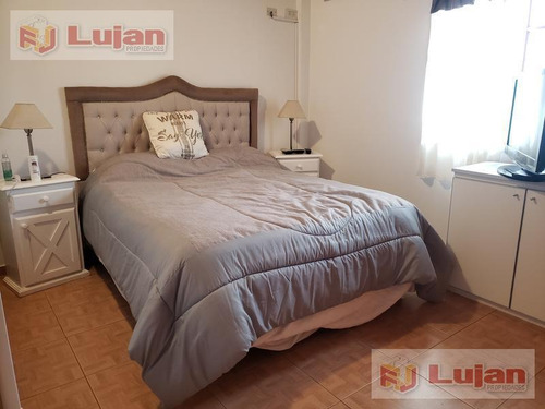 Imagen 15 de 19 de Ph - Barrio Naón Impecable 3 Ambs Con Patio A Metros De E. Castro