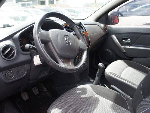 Renault Logan PRIVILEGE MT 1.6