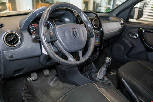 Imagen 11 de 16 de Renault Duster 2.0 Ph2 4x2 Privilege Gnc