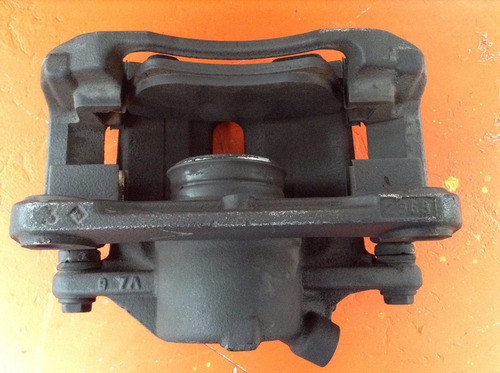 Caliper Mordaza Delantera Izquierda Renault Megane Ii Oem