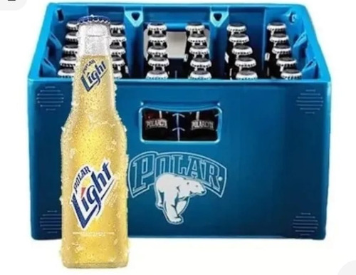 Gaveras Cajas Vacios De Cervezas Con Botellas Polar Light 