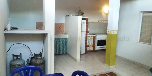 Imagen 19 de 30 de Casa En Venta En Cabudare Lara * Jr * Código 21-14137