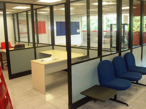 Carla Gonzalez Local Comercial En Venta En Santa Paula Mls #24-10112 Gt