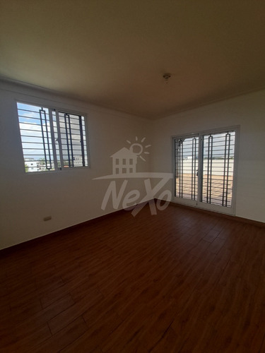 Imagen 13 de 21 de Apartamento Pent-house Próximo Al Homs, Santiago (hfa-231)