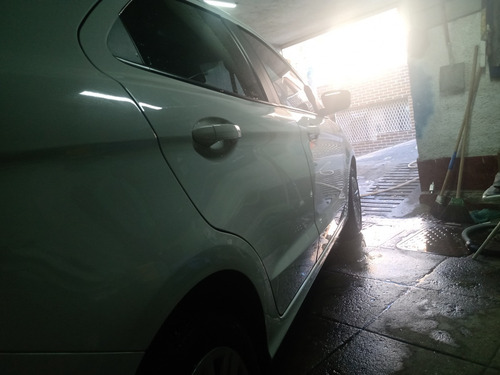Imagem 14 de 15 de Ford Ka Sedã 1.0 2019