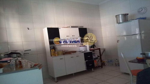 Casa Com Piscina Em Mongaguá Só R$ 230 Mil - V6576
