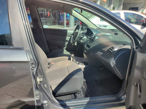 Imagen 13 de 15 de Chevrolet Aveo 2017 Manual (5400)