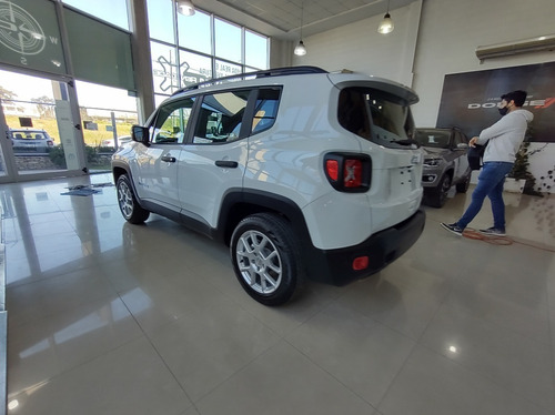 Imagen 6 de 10 de Jeep Renegade 1.8 Automatico 6 Velocidades Ss
